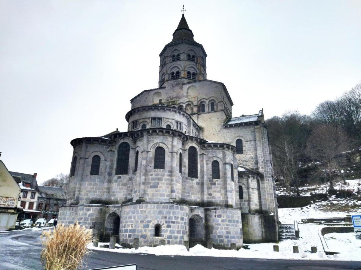 Hotel Restaurant Notre Dame Orcival Dış mekan fotoğraf